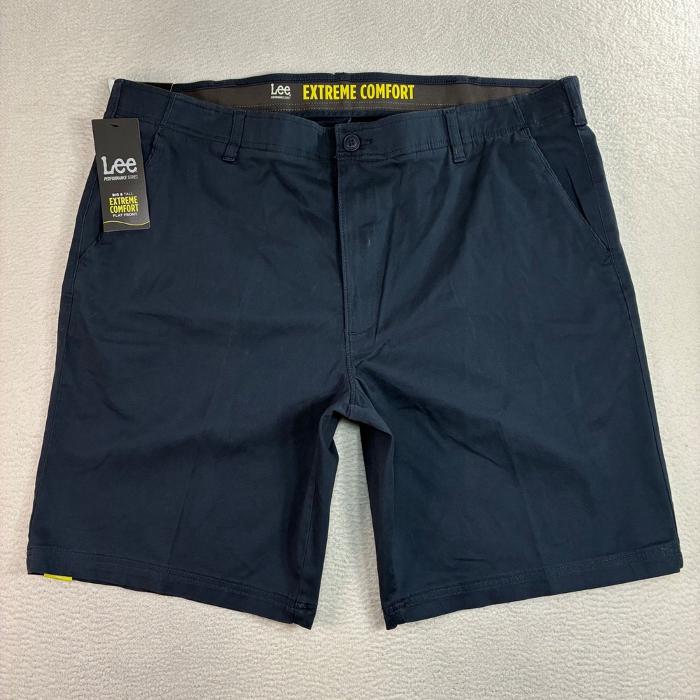 Lee Extreme Comfort Chino Shorts Men 44x10 Flat Front Performance Stretch NWT